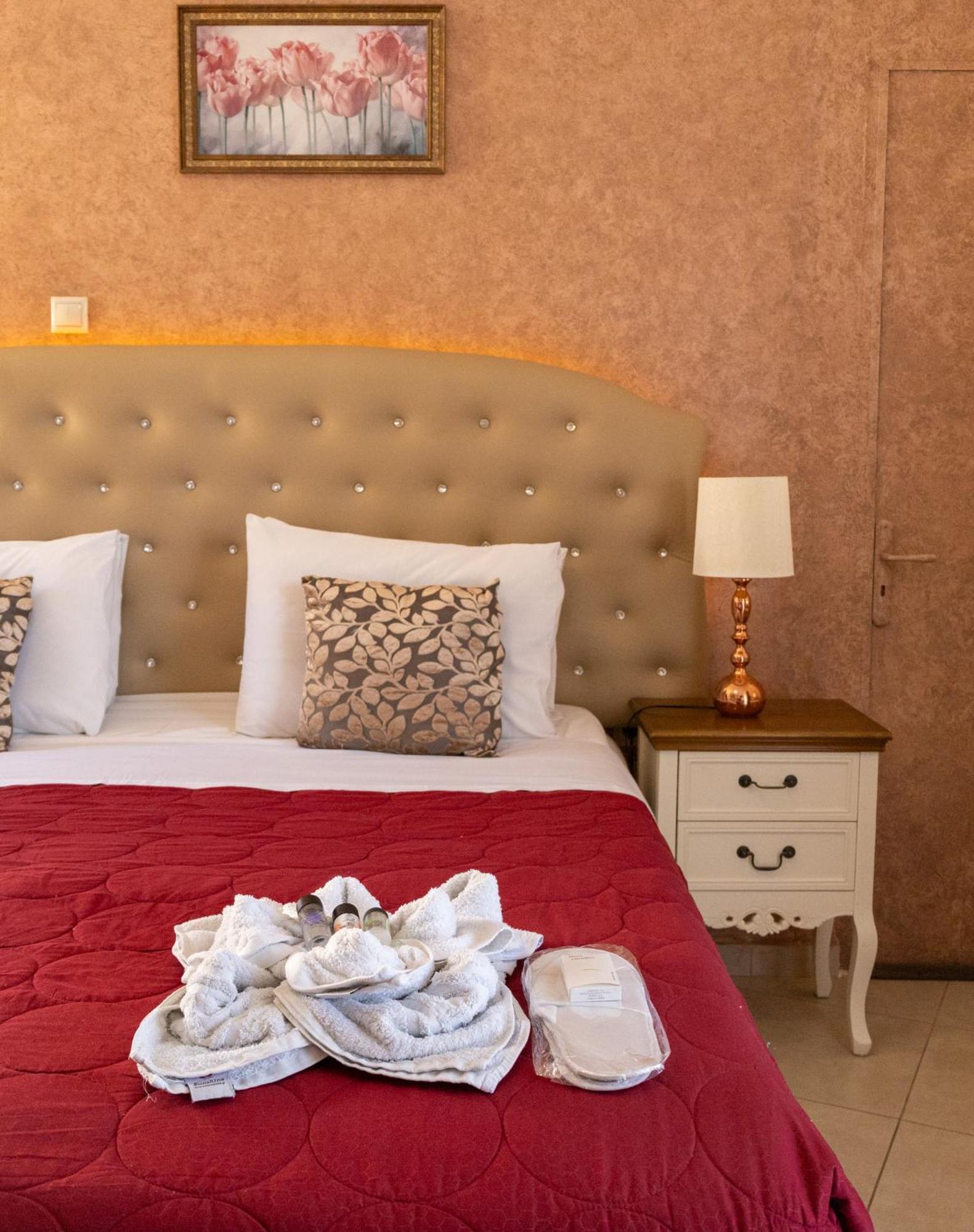 Knights' Castle Bed & Breakfast